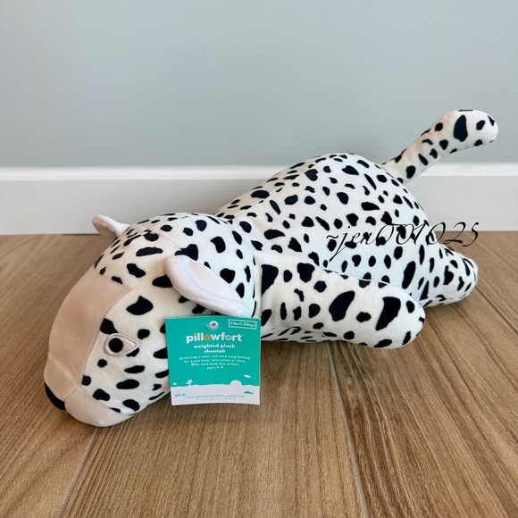 Cheetah Weighted Plush Throw Pillow Black/White - Pillowfort - Picture 5 of 11